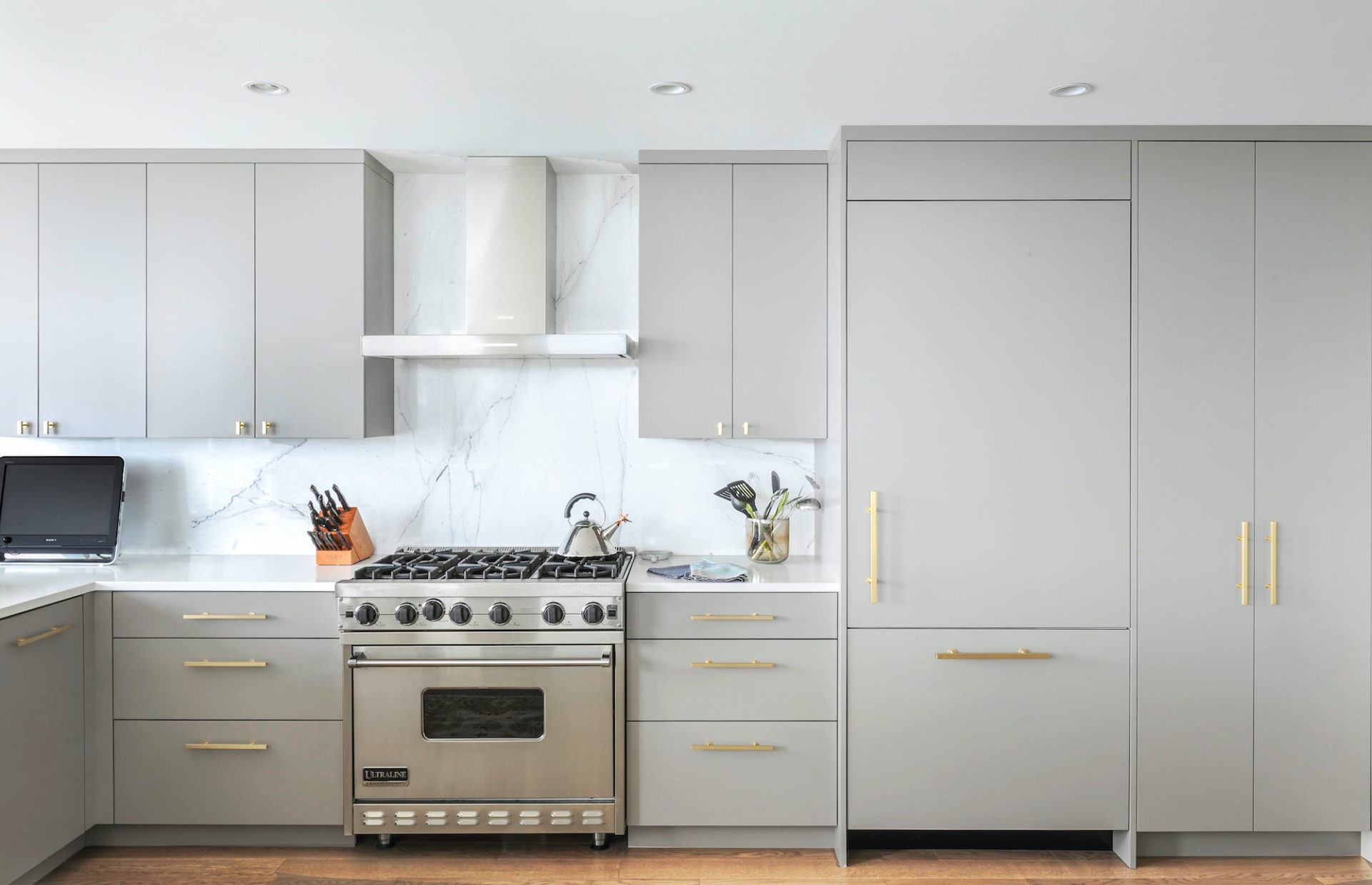 Yaletown Condo Kitchen